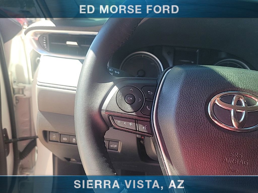 Used 2021 Toyota Venza LE w/ Carpet Mat Package (TMS) AWD/4WD image 23