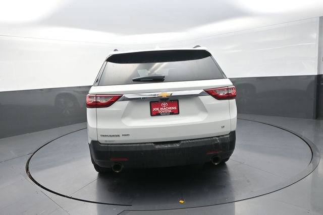Used 2019 Chevrolet Traverse LT w/ LT Premium Package AWD/4WD image 7