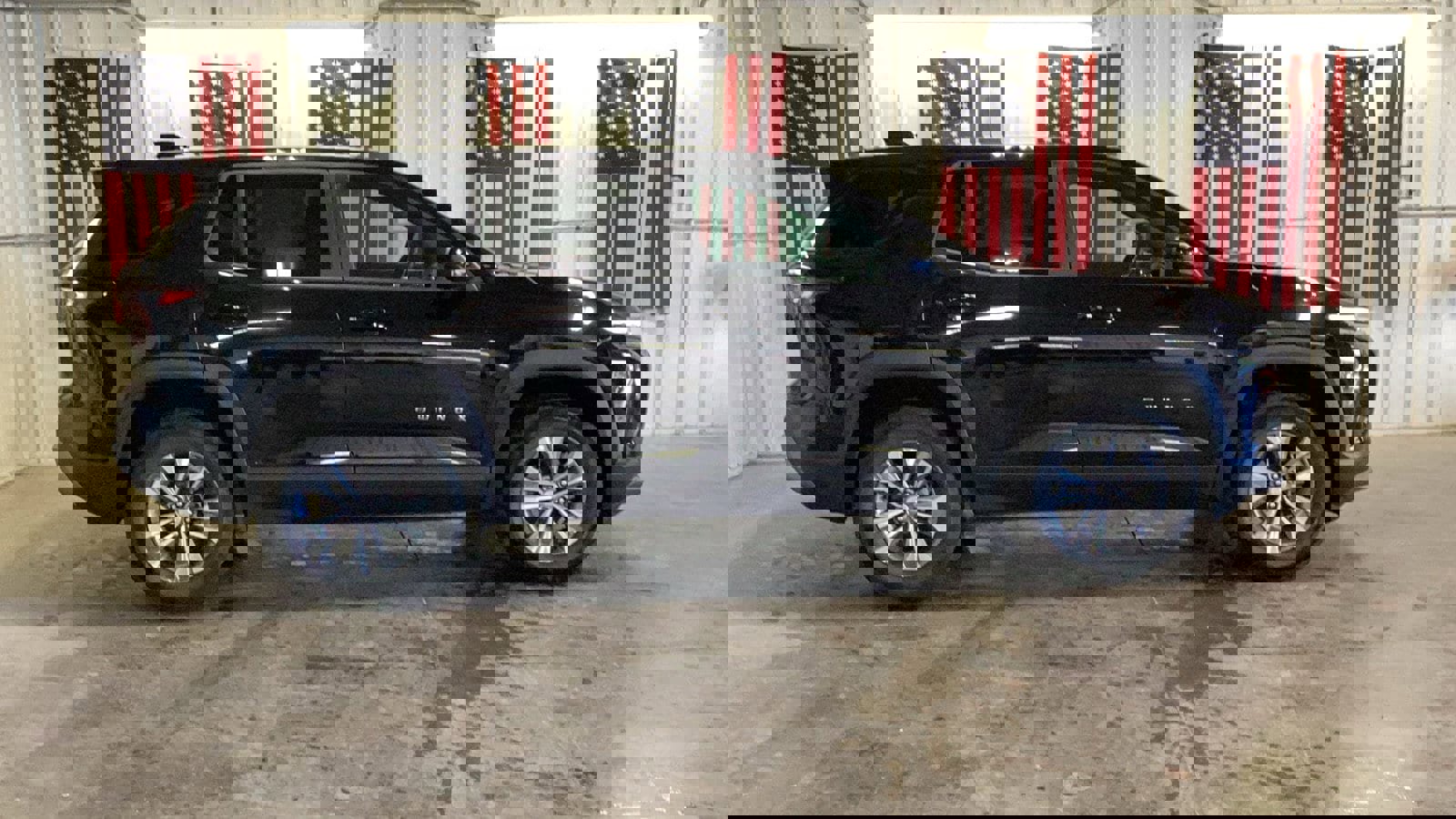 New 2026 Chevrolet Equinox LT w/ Convenience Package II image 2