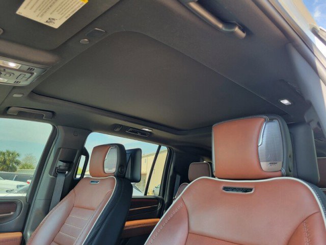 Used 2024 GMC Yukon XL Denali Ultimate image 25
