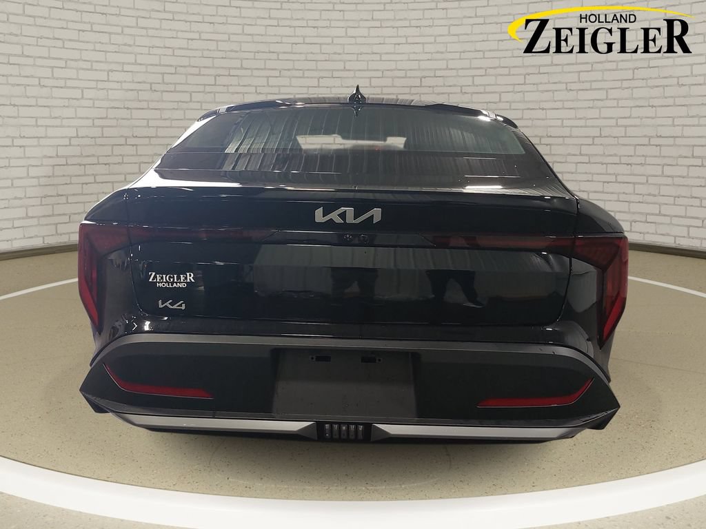 New 2026 Kia K4 FWD image 6