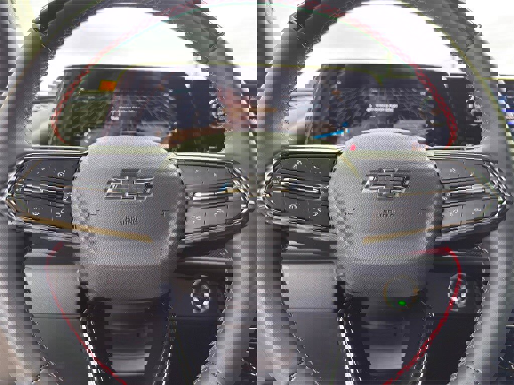 Used 2026 Chevrolet Traverse RS image 21