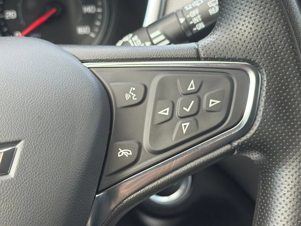 Used 2023 Chevrolet Equinox LS w/ LS Convenience Package AWD/4WD image 18