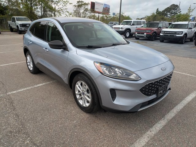 Used 2022 Ford Escape SE w/ Convenience Package image 3