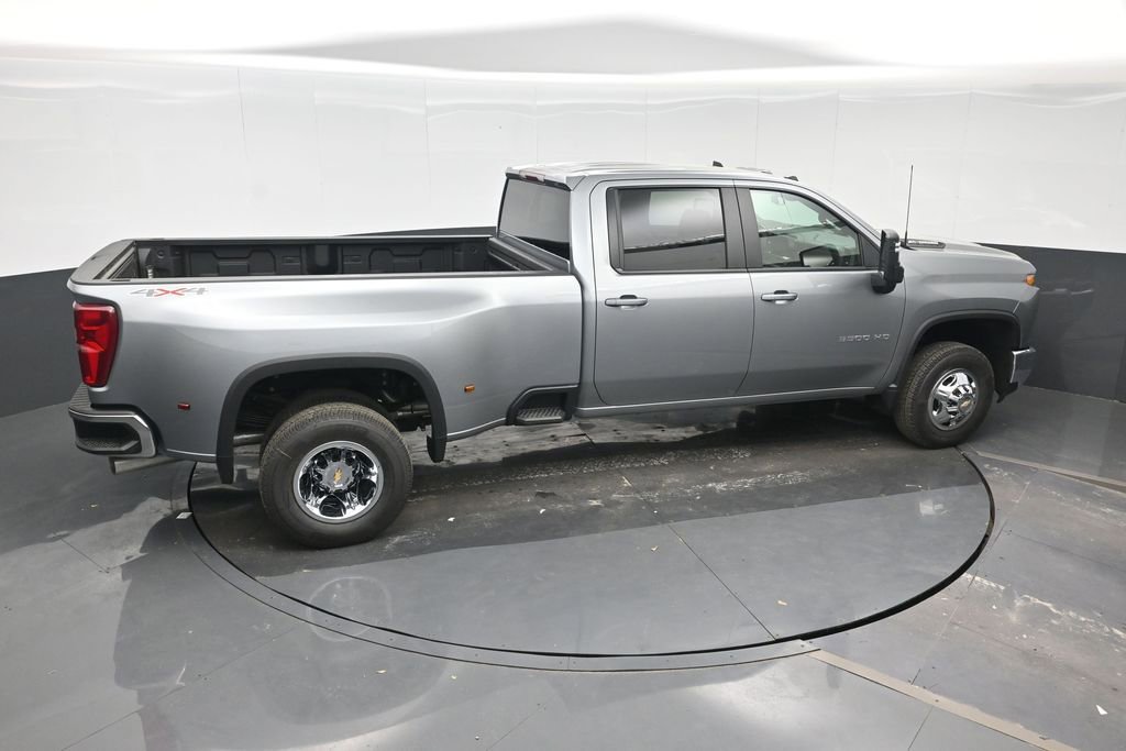 New 2026 Chevrolet Silverado 3500 LT image 22
