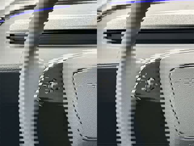 Used 2026 Tesla Model Y Long Range image 8