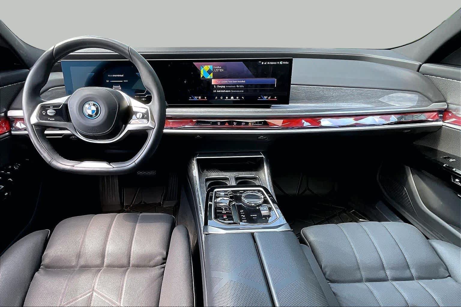 Used 2024 BMW i7 eDrive50 RWD image 15