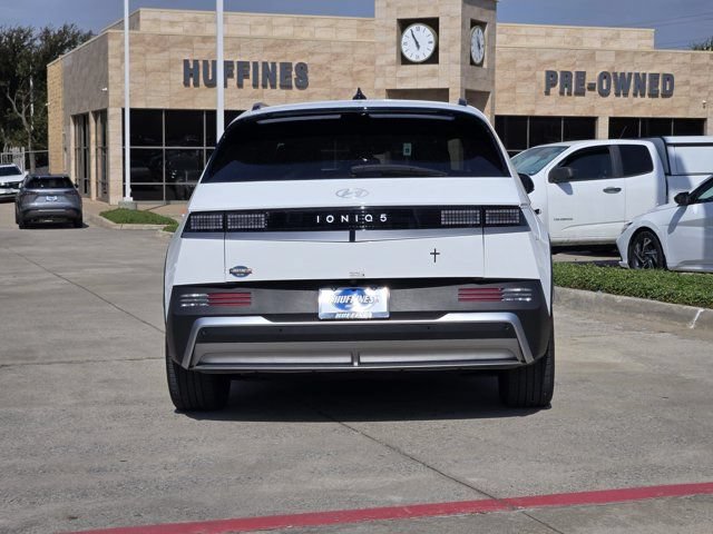 Certified 2025 Hyundai Ioniq 5 SEL RWD image 7