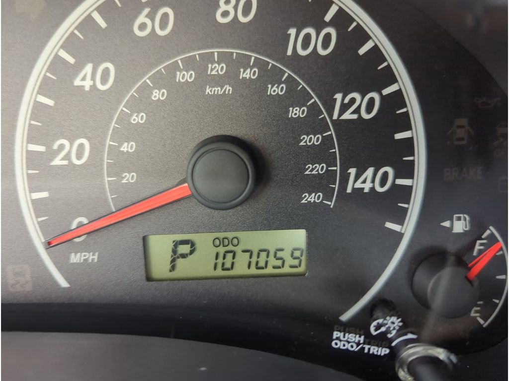 Used 2013 Toyota Corolla LE image 17