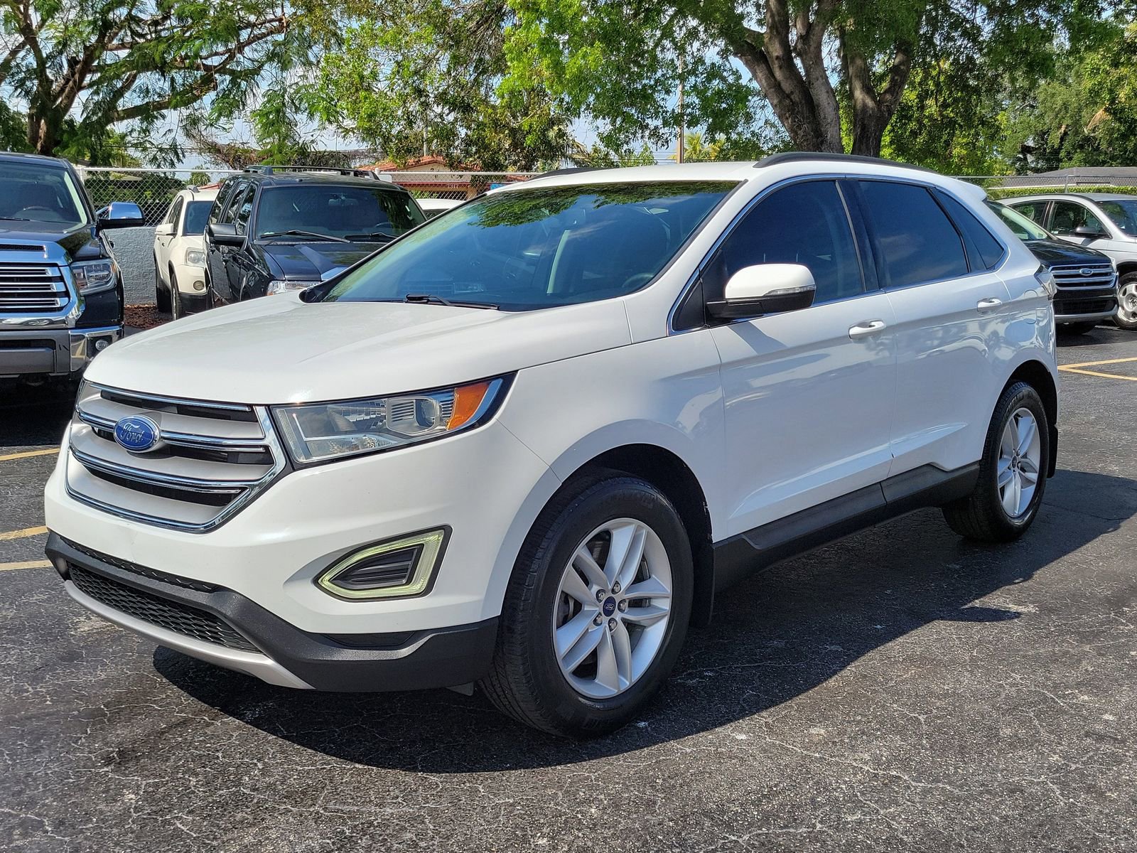 Used 2015 Ford Edge SEL AWD/4WD image 30