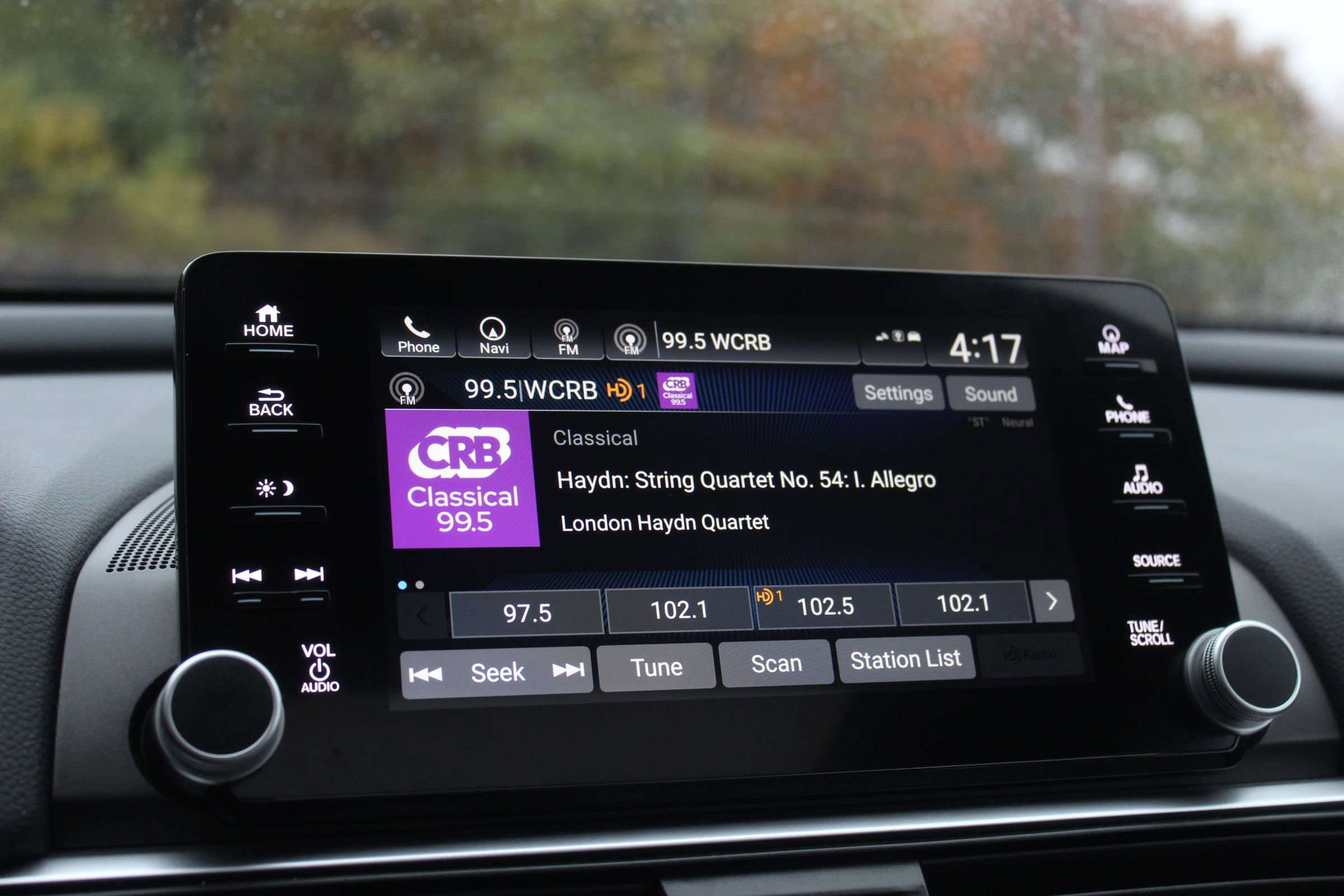 Used 2019 Honda Accord Touring image 36