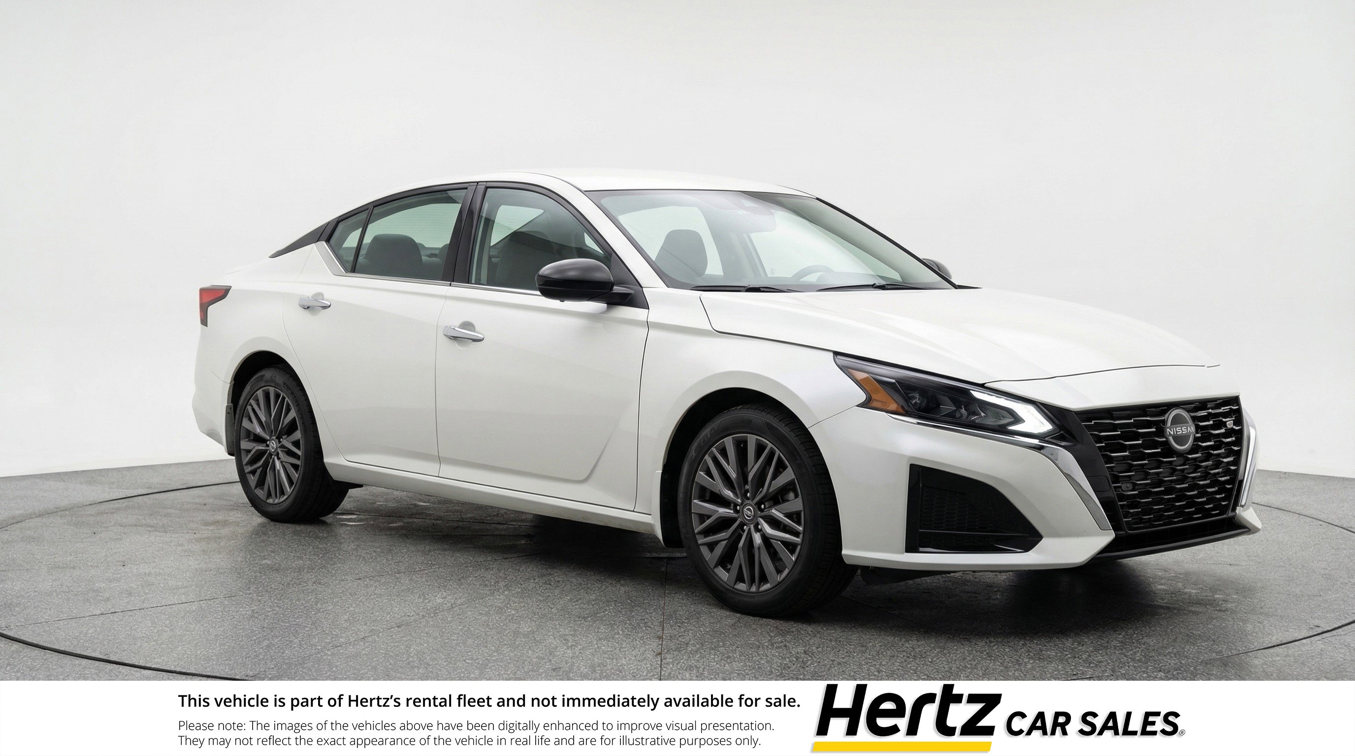 Used 2025 Nissan Altima 2.5 SV FWD image 1