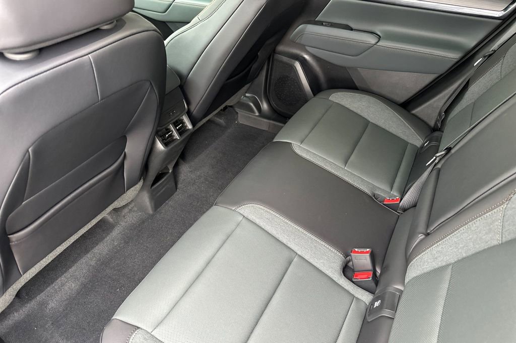New 2026 GMC Terrain AT4 AWD/4WD image 12