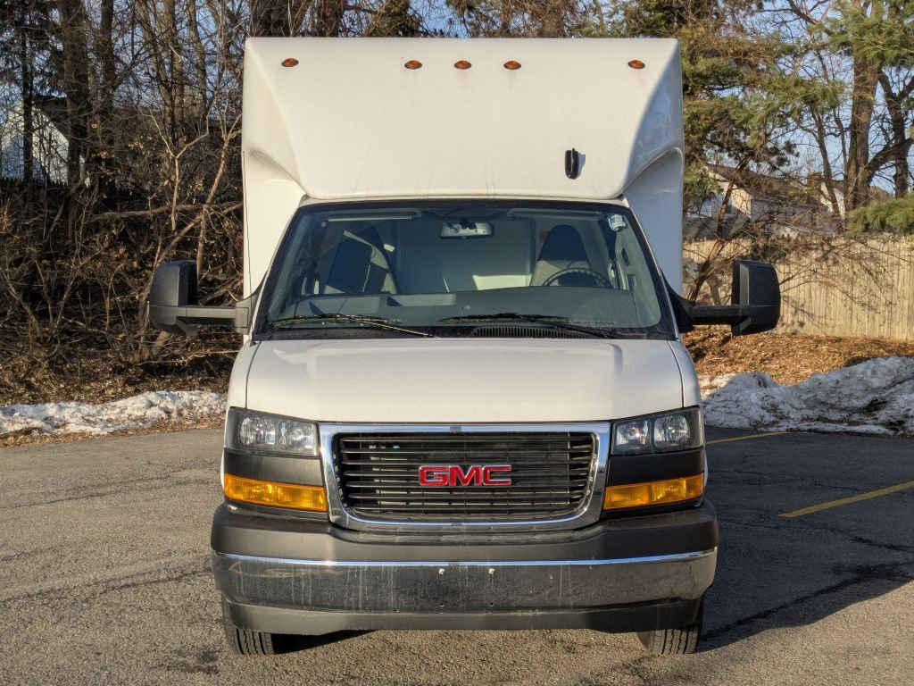 New 2025 GMC Savana 3500 w/ Power Convenience Package image 2
