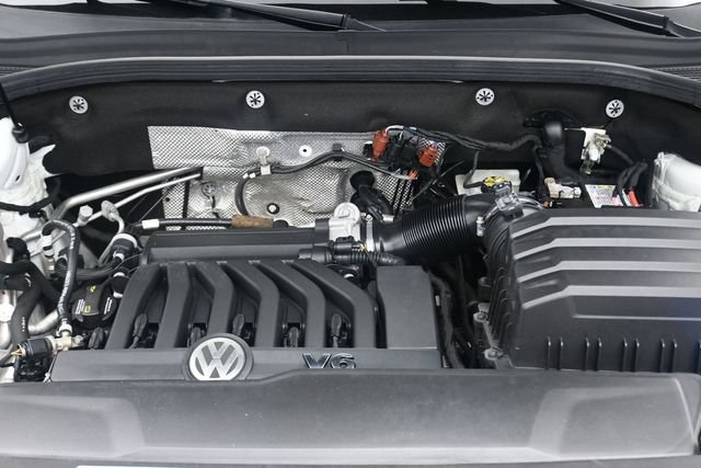 Used 2021 Volkswagen Atlas SEL R-Line FWD image 30