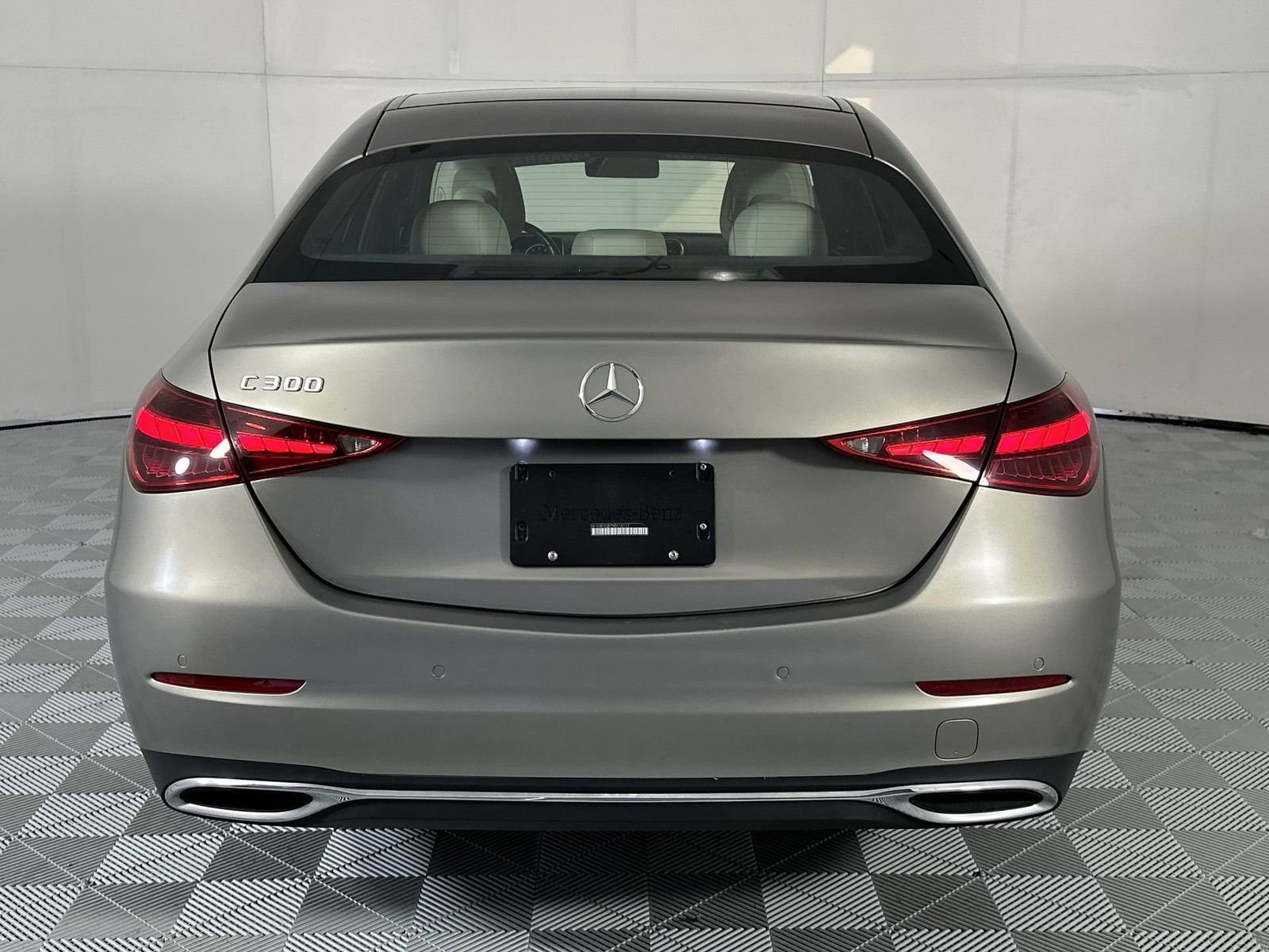 Used 2022 Mercedes-Benz C 300 Sedan image 7