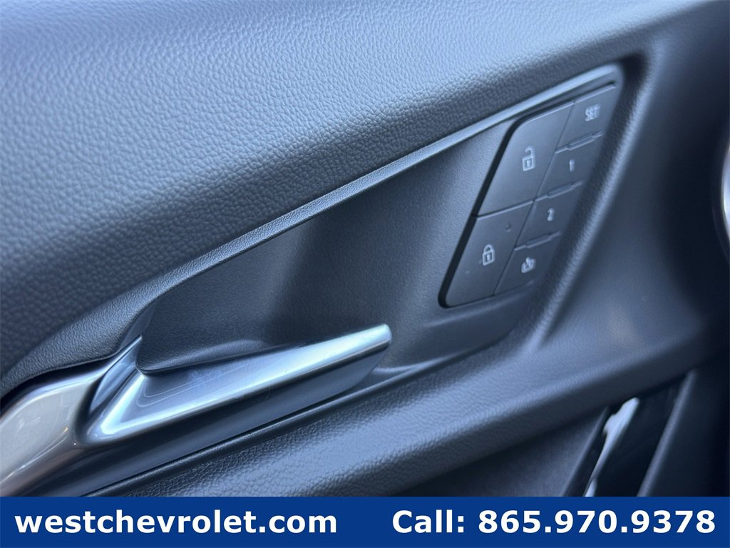 New 2026 Chevrolet Equinox ACTIV image 23