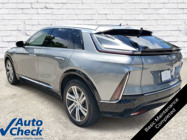 Certified 2024 Cadillac Lyriq Tech RWD image 2