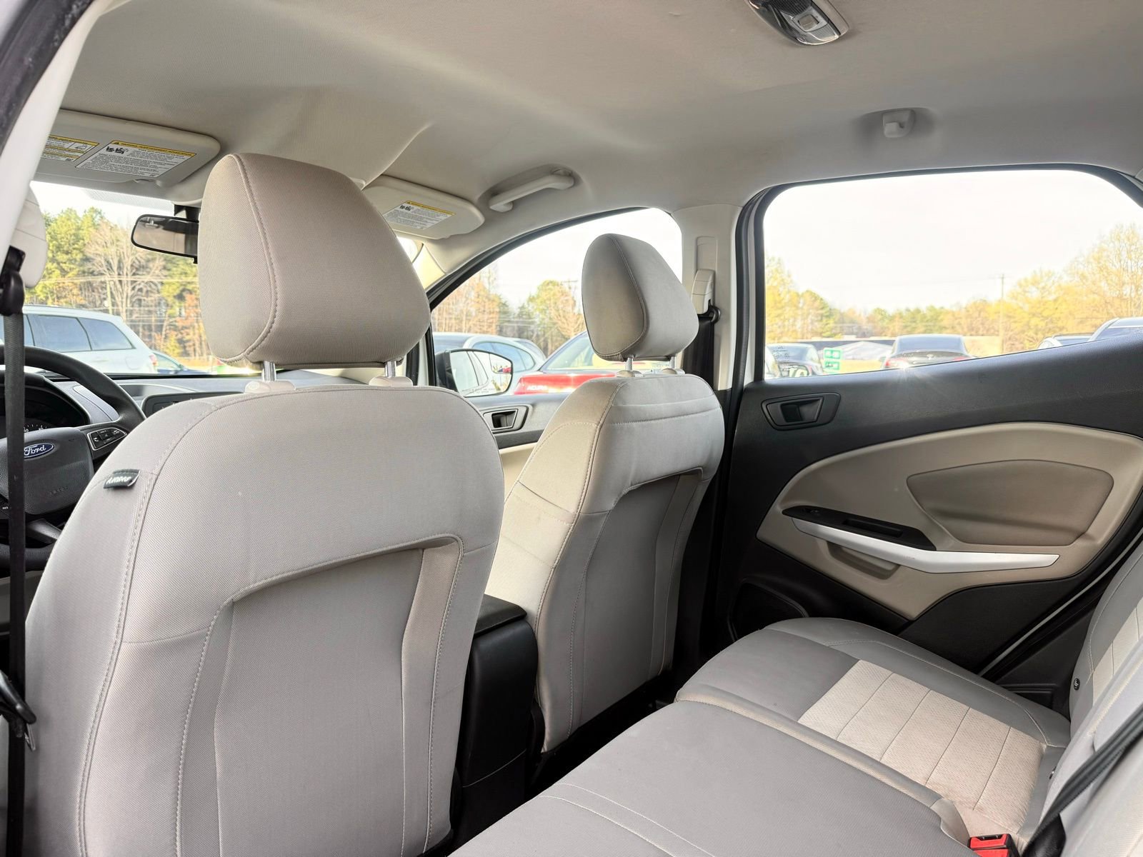 Used 2020 Ford EcoSport S image 15