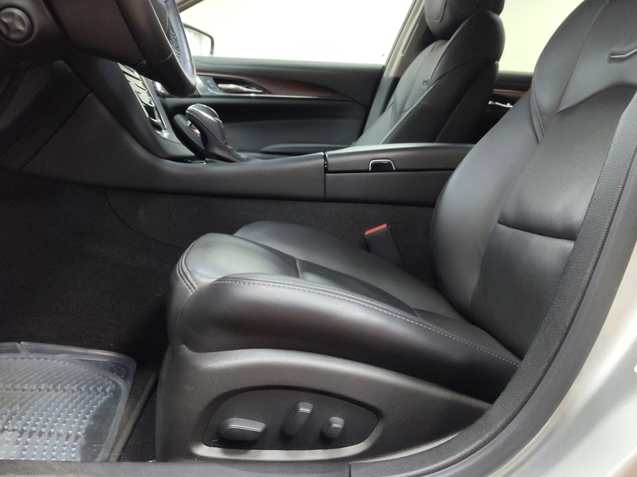 Used 2019 Cadillac CTS Luxury image 5