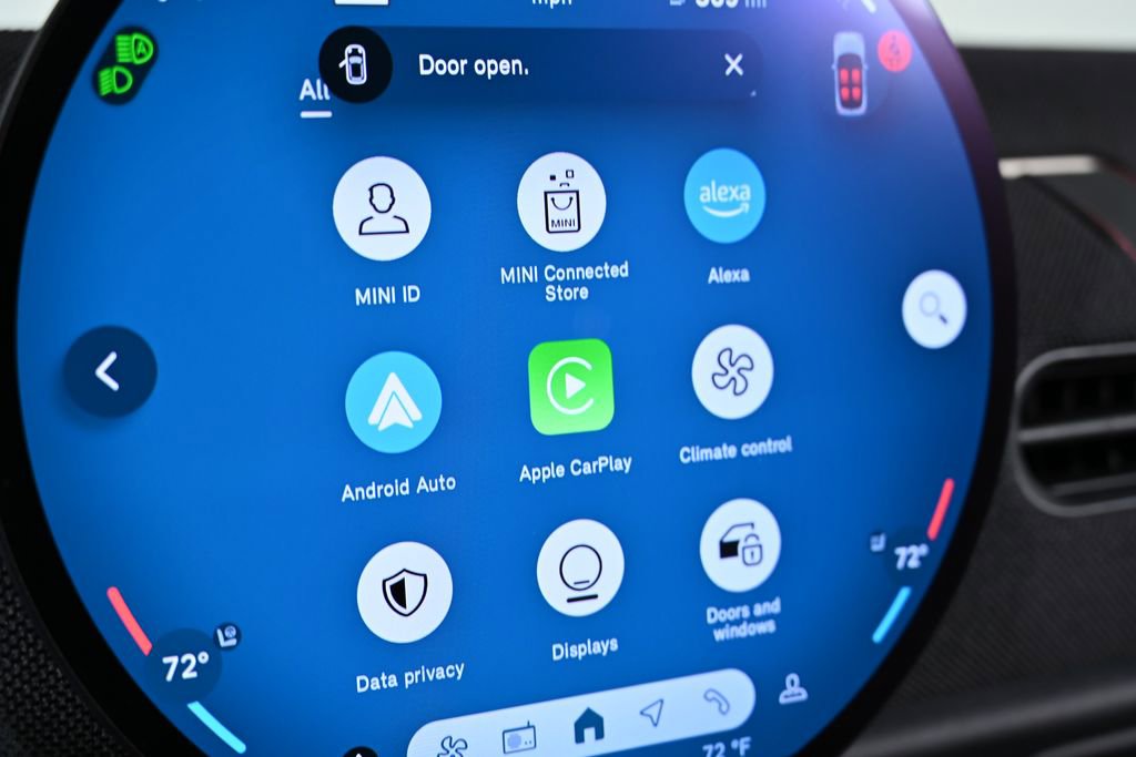 Used 2025 MINI Cooper S image 15