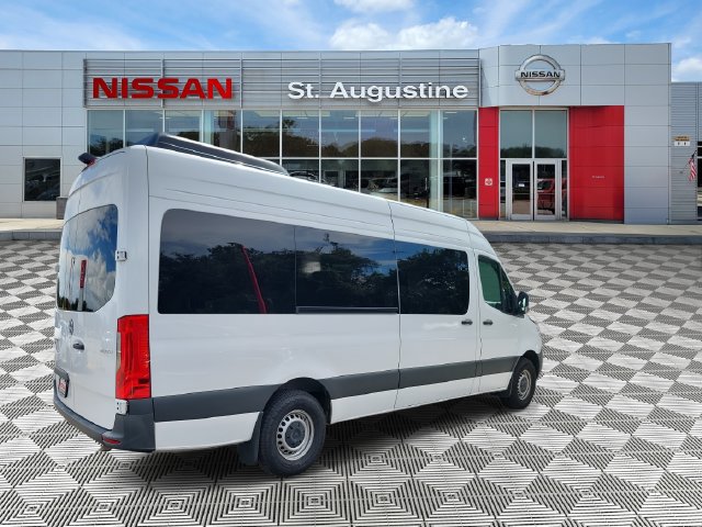 Used 2025 Mercedes-Benz Sprinter 2500 image 2