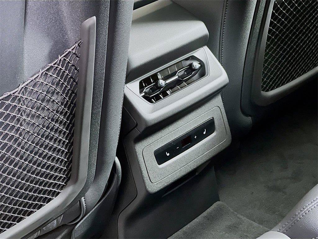 New 2025 Audi A6 e-tron Premium RWD image 21
