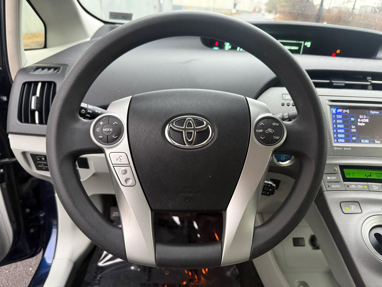 Used 2015 Toyota Prius Three image 27