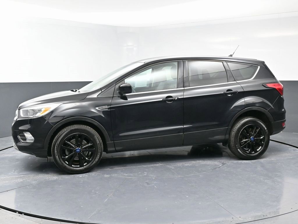 Used 2019 Ford Escape SE image 6