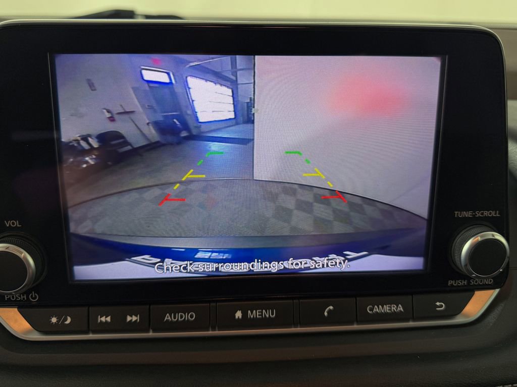 Certified 2023 Nissan Rogue S image 18