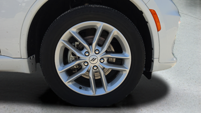 Used 2025 Dodge Durango GT AWD/4WD image 42
