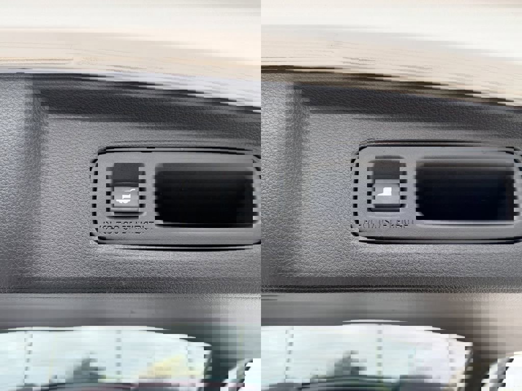 Used 2023 Honda CR-V Sport Touring image 13