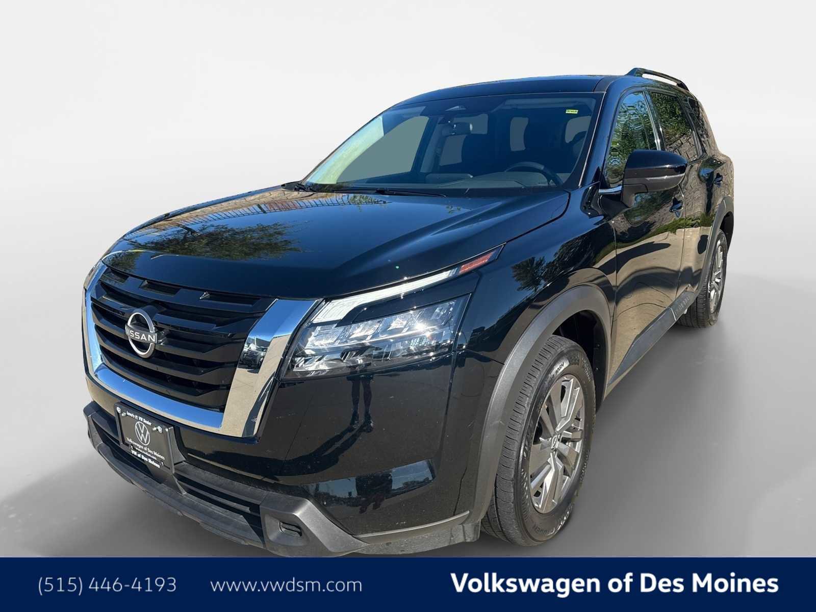 Used 2025 Nissan Pathfinder SV