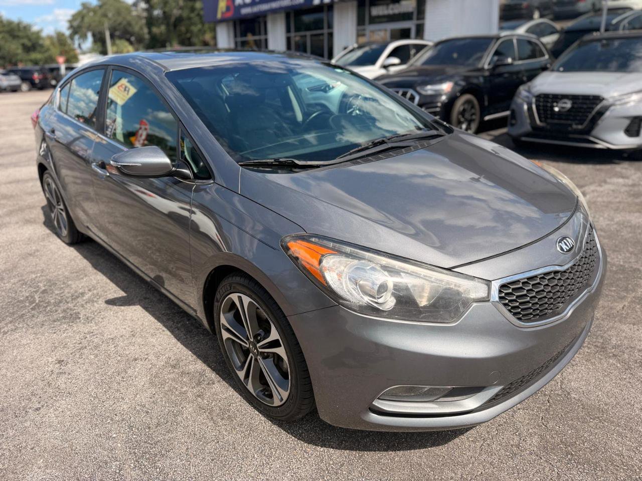 Used 2016 Kia Forte EX w/ EX Premium Package FWD image 4