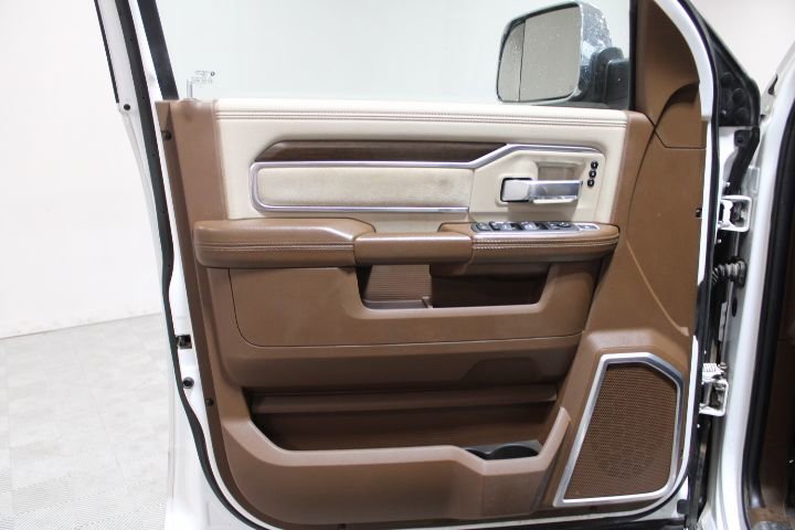 Used 2022 RAM 3500 Laramie image 9