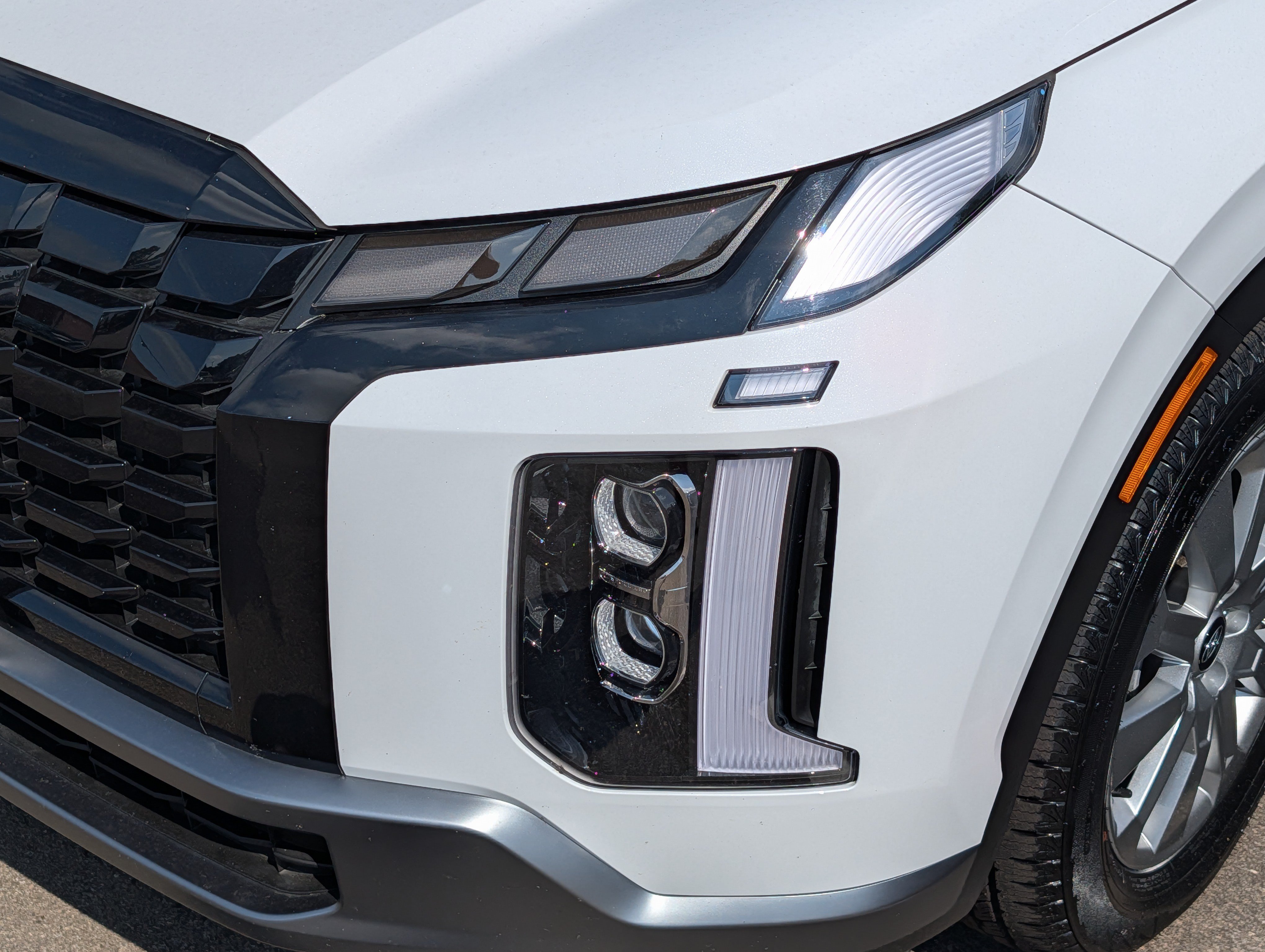 Certified 2025 Hyundai Palisade SEL AWD/4WD image 16