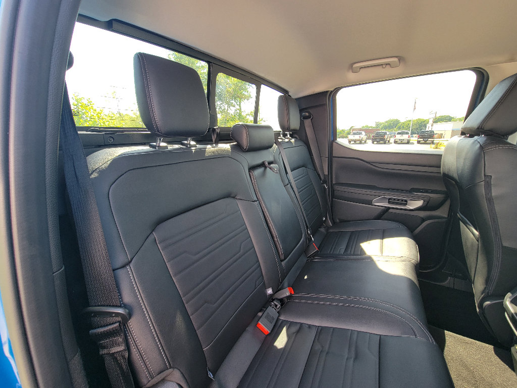 Used 2024 Ford Ranger Lariat w/ Trailer Tow Package AWD/4WD image 31