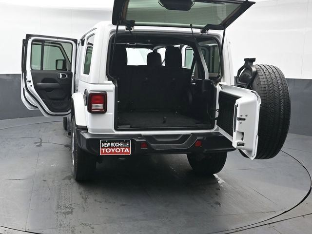 Used 2023 Jeep Wrangler Sahara w/ Cold Weather Group image 51