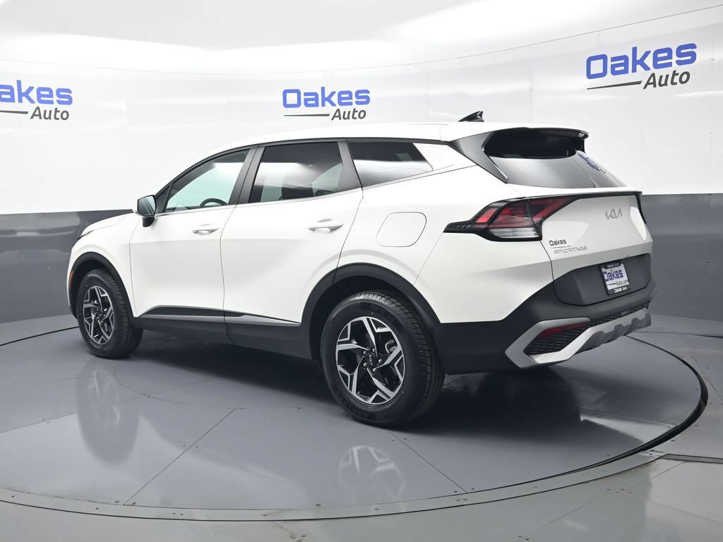 Certified 2024 Kia Sportage LX AWD/4WD image 6