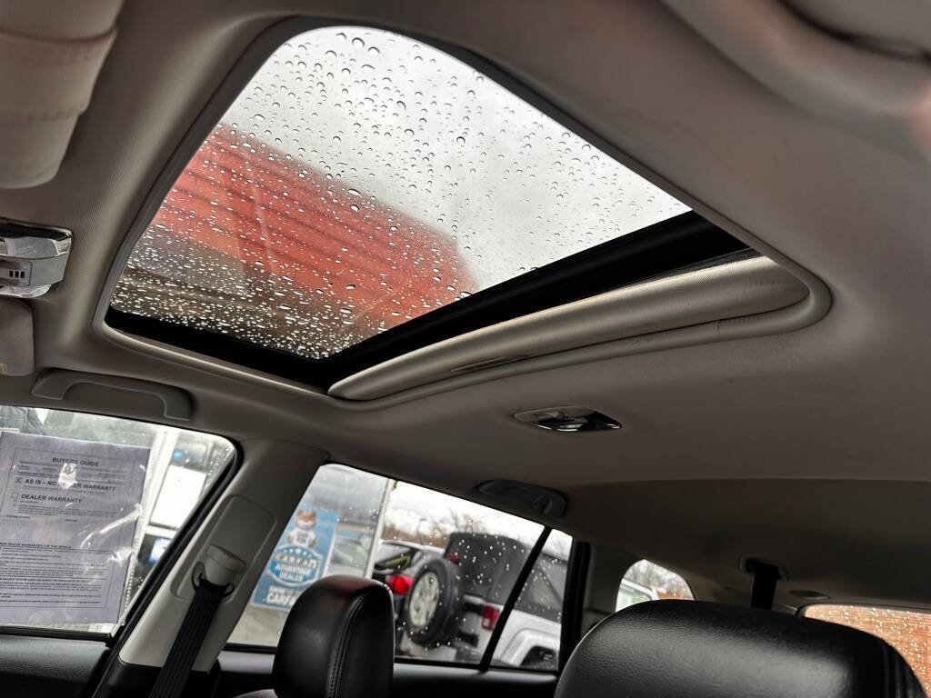 Used 2011 Subaru Outback 2.5i Limited w/ PWR Moonroof Pkg image 13