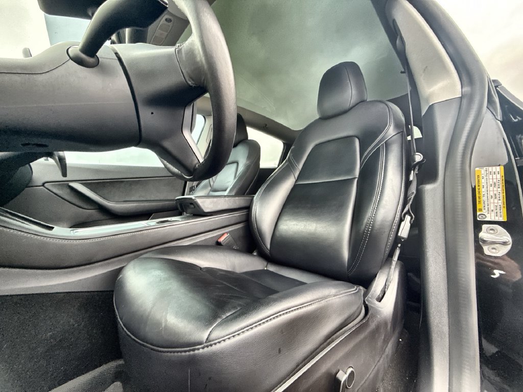 Used 2021 Tesla Model Y Performance AWD/4WD image 14