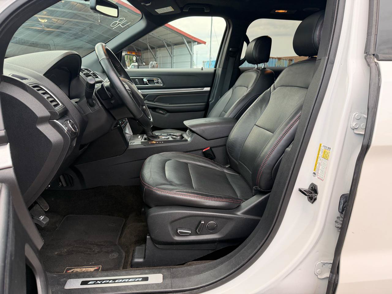 Used 2017 Ford Explorer Sport AWD/4WD image 16