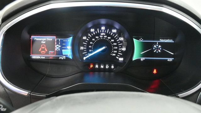Used 2020 Ford Edge Titanium AWD/4WD image 18