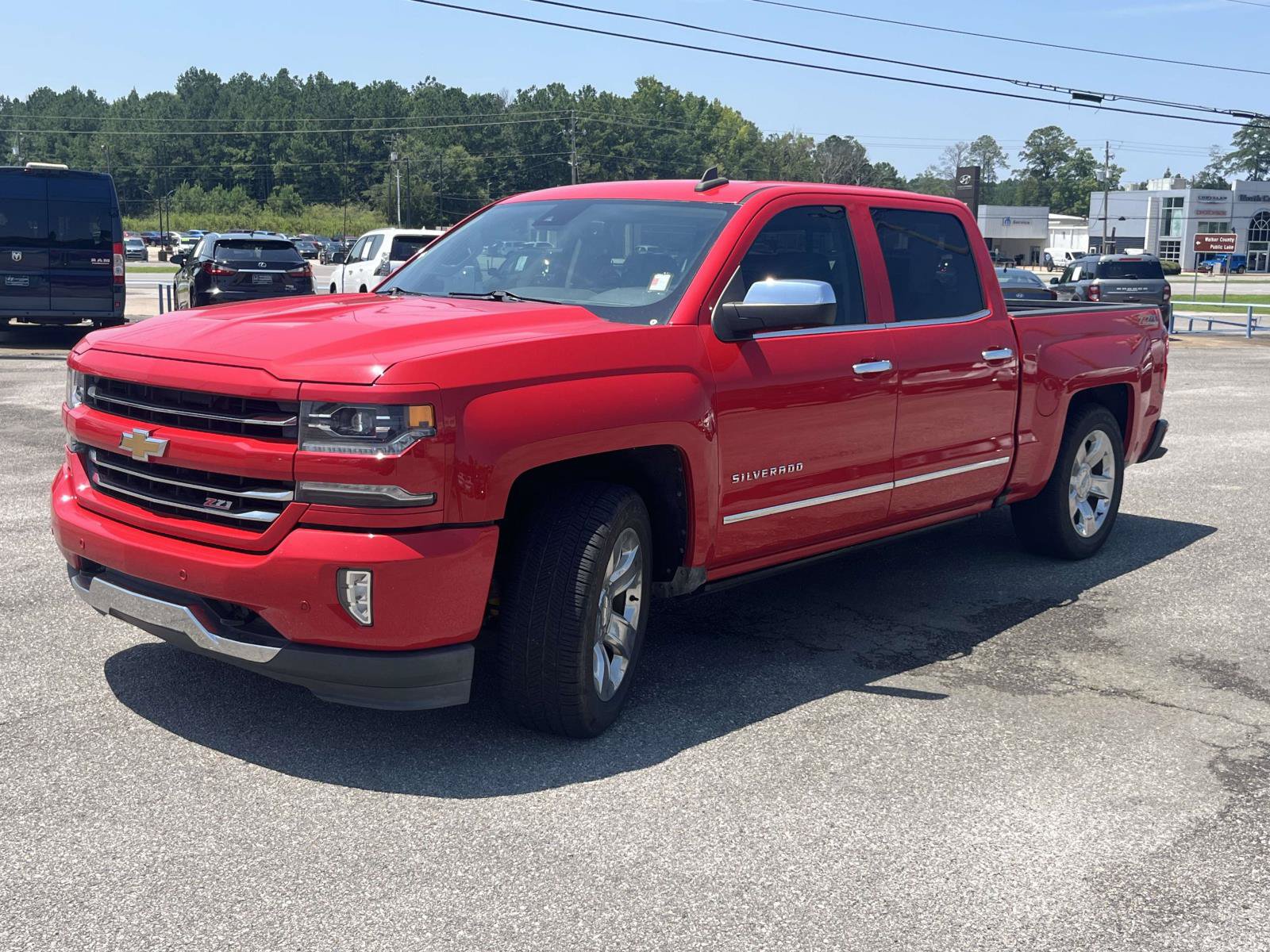 Used 2017 Chevrolet Silverado 1500 LTZ Z71 w/ LTZ Plus Package AWD/4WD image 7