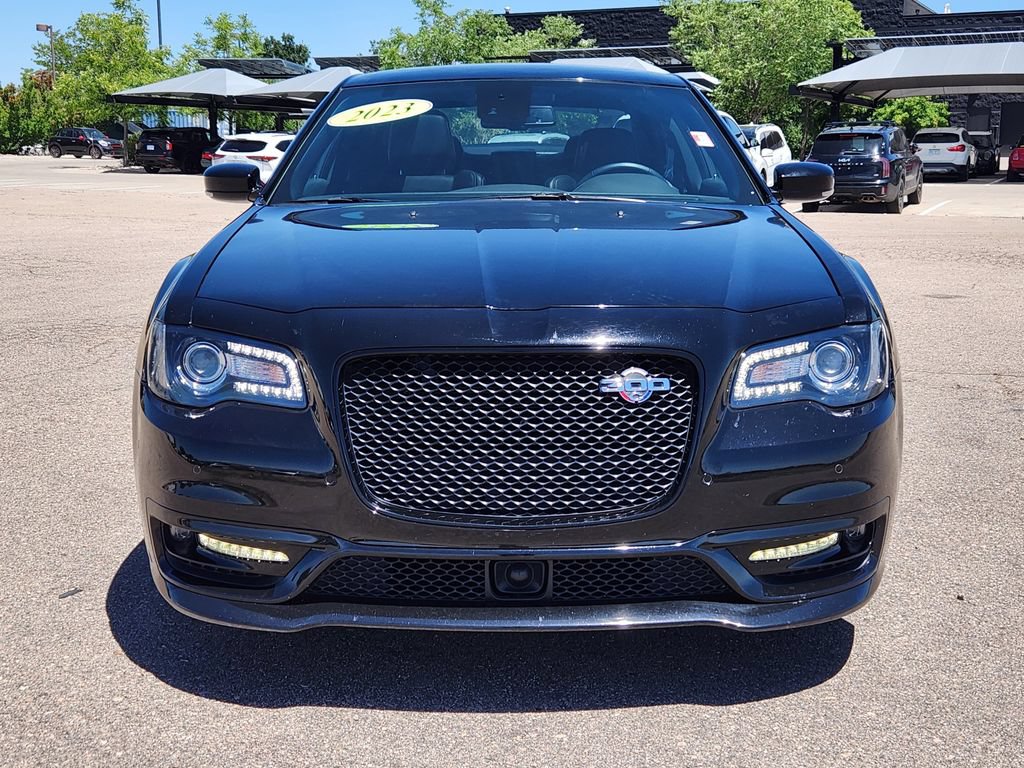 Used 2023 Chrysler 300 C RWD image 5