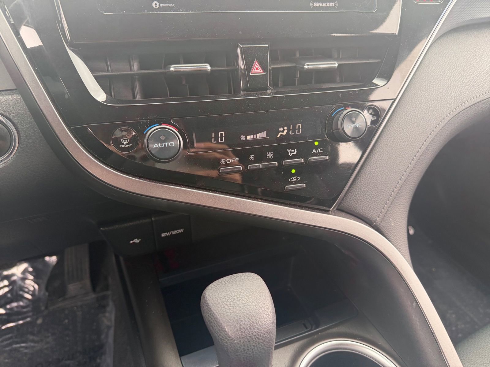 Certified 2022 Toyota Camry LE w/ Convenience Package FWD image 17