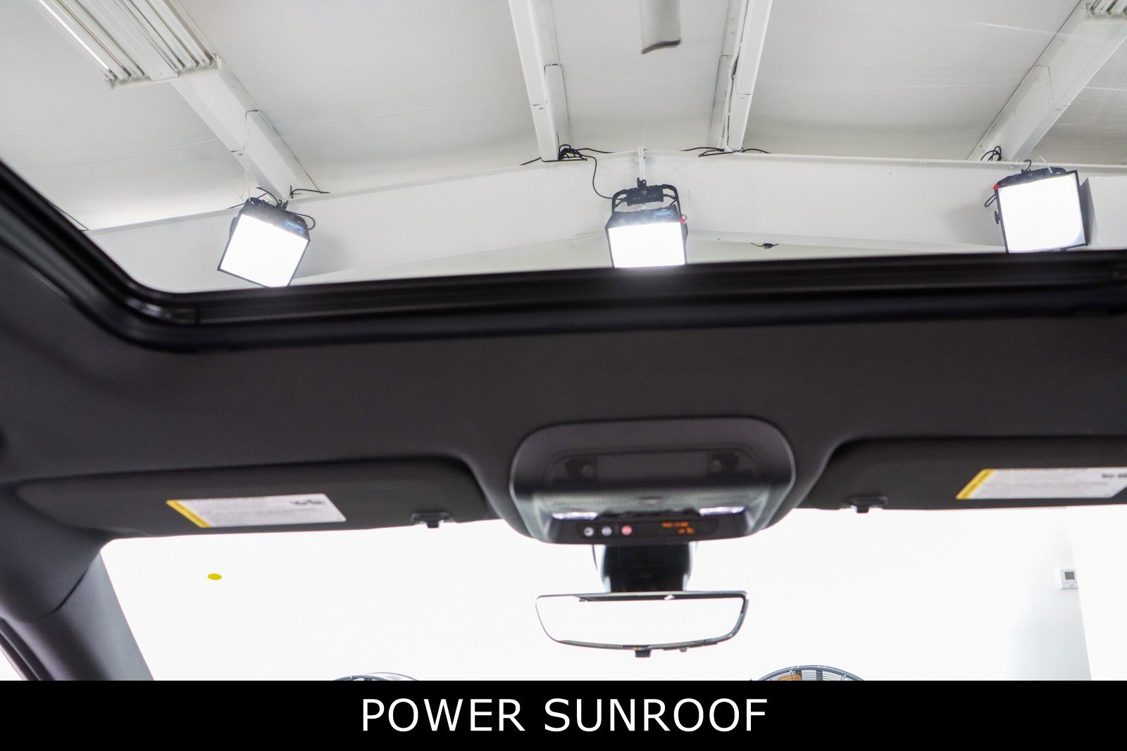 Used 2023 Cadillac XT6 Sport w/ Technology Package AWD/4WD image 21