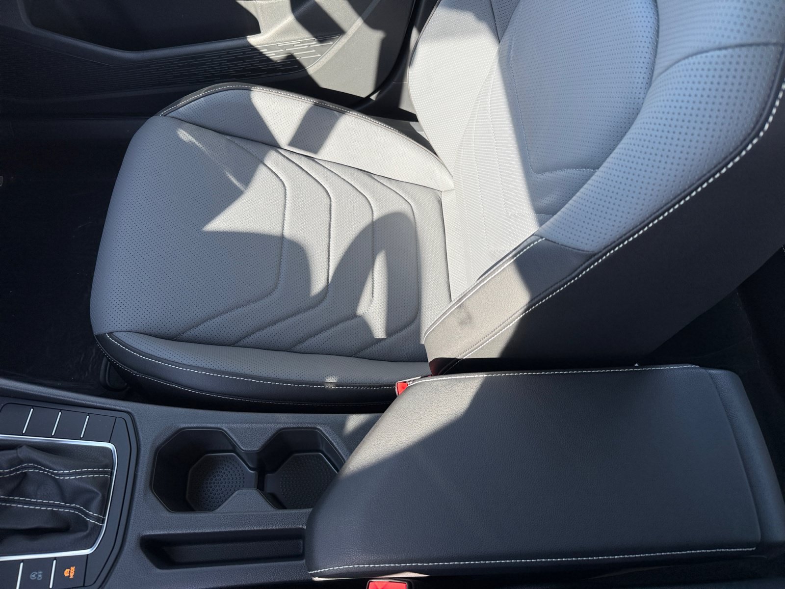 New 2027 Volkswagen Jetta SEL FWD image 14
