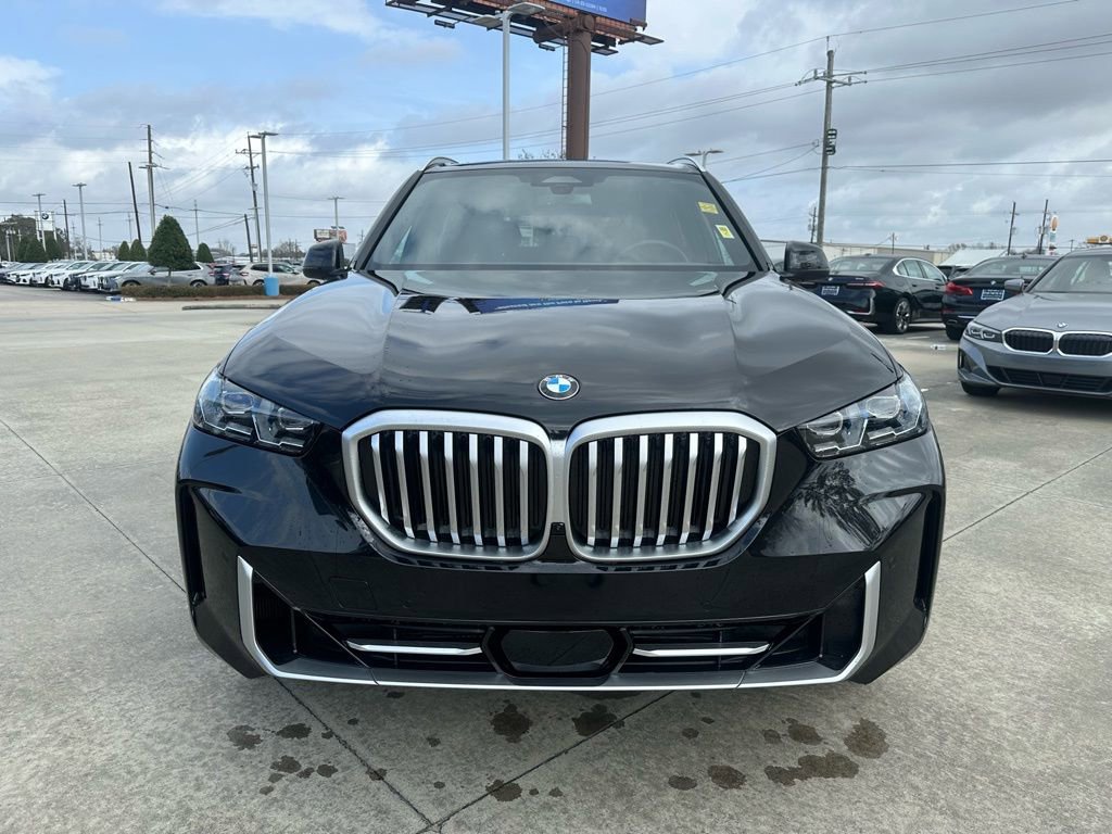 Certified 2026 BMW X5 sDrive40i w/ Climate Comfort Package image 3