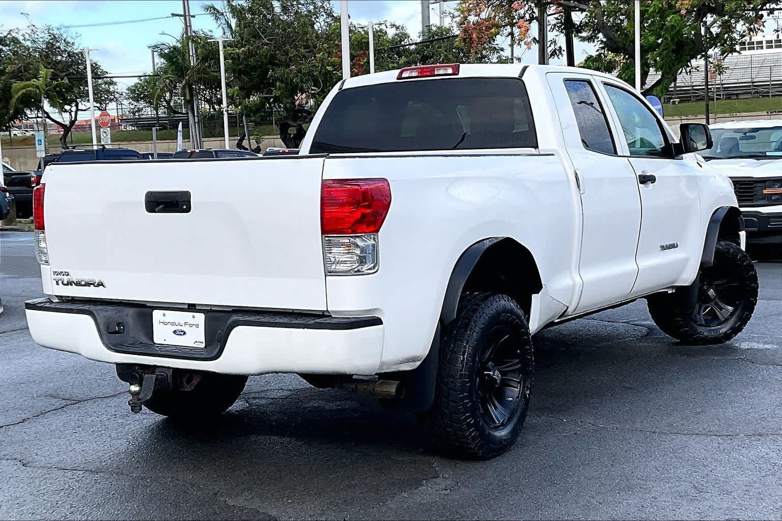 Used 2013 Toyota Tundra 2WD Double Cab w/ Tow Pkg image 22